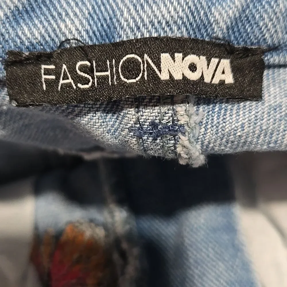 Fashion Nova Butterfly Embroidered Denim Shorts